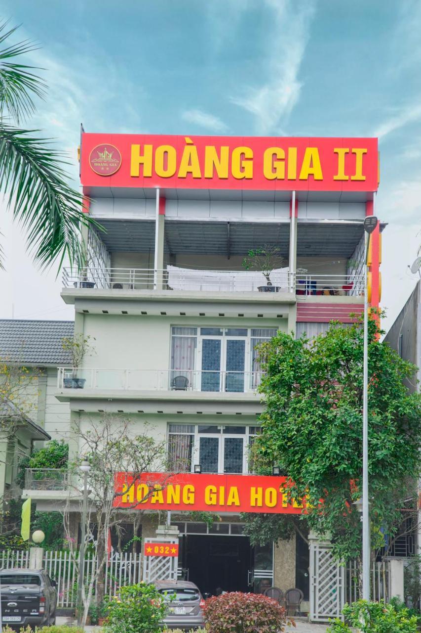 Khách Sạn Hoàng Gia 2 Lào Cai Esterno foto